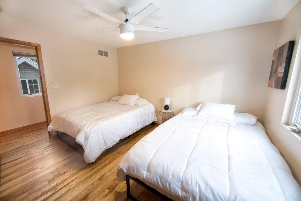 Ferienwohnung Tucked Away Off Brady - 4 Beds Milwaukee Exterior foto